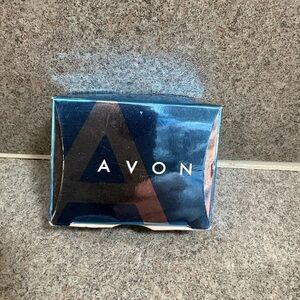 New AVON  HEAVENLY ANGEL PIN
